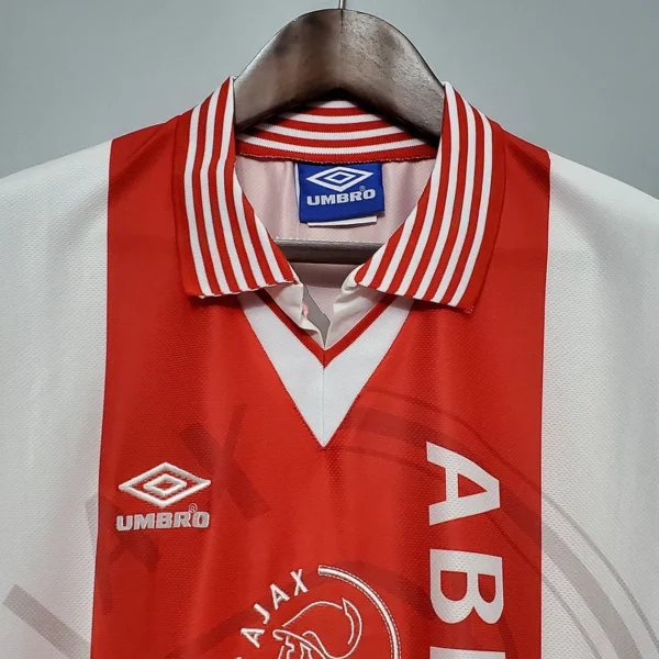 Camisola Ajax Retrô 1995/1996 - Vermelha e Branca - Image 3